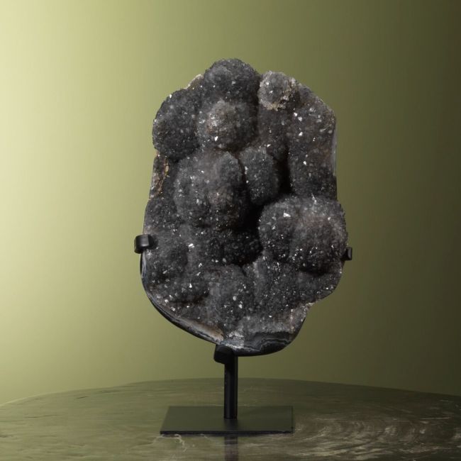 0027 Agate on Stand